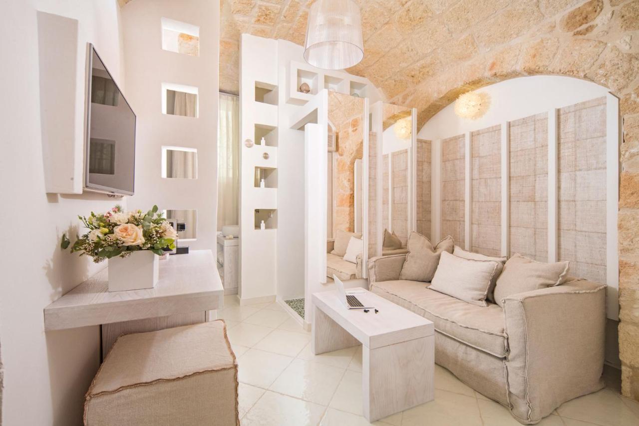 San Michele Suite Полиняно а Маре Екстериор снимка