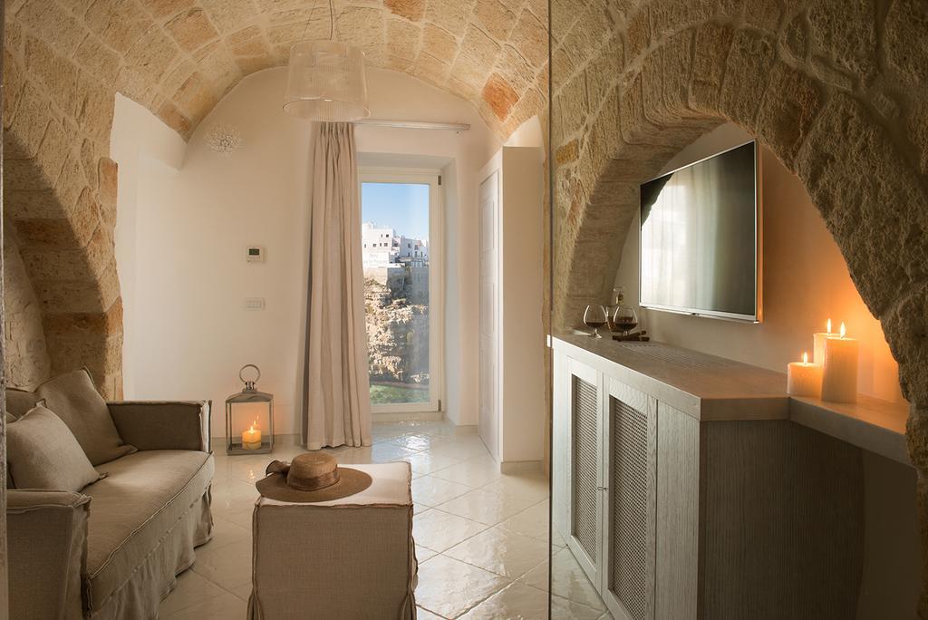 San Michele Suite Полиняно а Маре Екстериор снимка